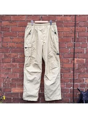 Columbia Sportswear Company nylon splash pants 2001 M